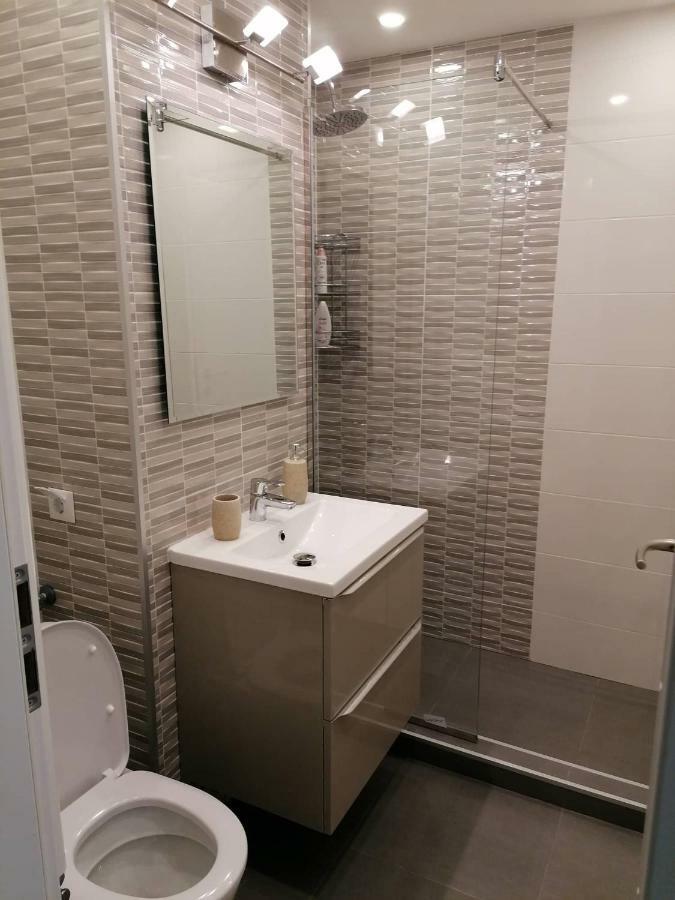 דירות קלוז'-נאפוקה White Studio מראה חיצוני תמונה